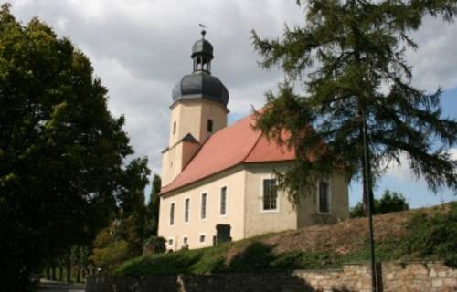 Kirche der Gemeinde Salzatal